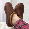 imageFruit of the Loom Mens Memory Foam Slippers  Microsuede Clogs  IndoorOutdoor Machine Washable Zapatillas CmodasBrown