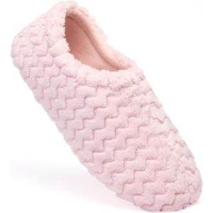 imageFruit of the Loom Womens Chevron Slippers  Fuzzy Memory Foam Lightweight IndoorOutdoor Zapatillas de MujerPink